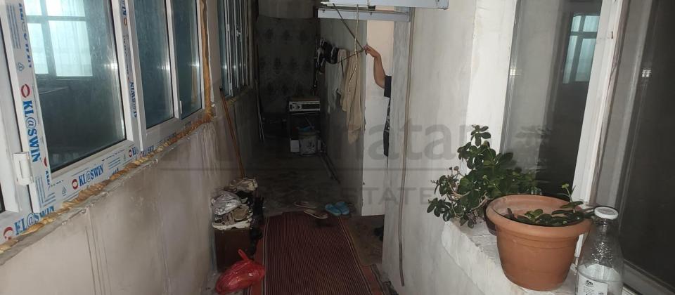 Satılır 2 otaqlı köhnə tikili 65 m², Bakıxanov q. - 7