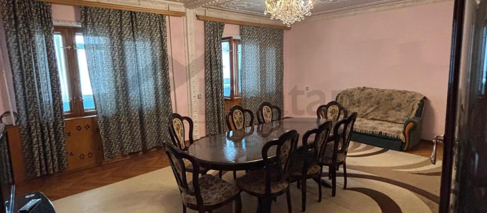 İcarəyə verilir 4 otaqlı köhnə tikili 100 m², Qara Qarayev m. - 2