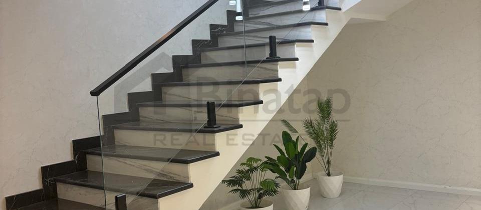 Satılır 5 otaqlı həyət evi/bağ evi 278 m², Mərdəkan q. - 3