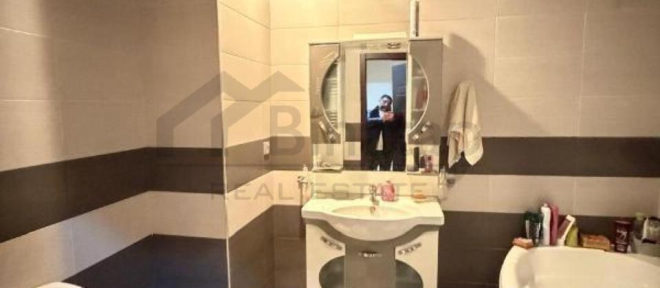 Tbilisi prospekti, İst Petrolun yaninda 4 otaqli menzil satilir/150 kv.m. - 13