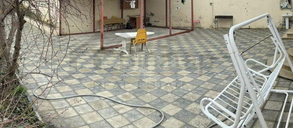 Satılır 8 otaqlı həyət evi/bağ evi 230 m², Badamdar q. - 3