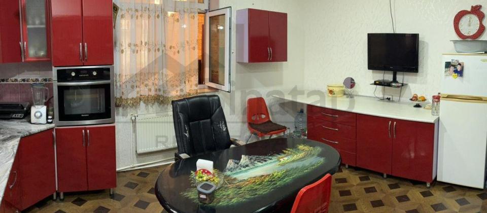 Satılır 8 otaqlı həyət evi/bağ evi 230 m², Badamdar q. - 6