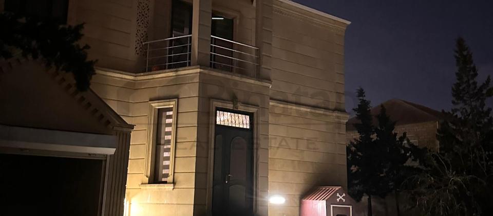 Satılır 6 otaqlı həyət evi/bağ evi 280 m², M.Ə.Rəsulzadə q. - 7