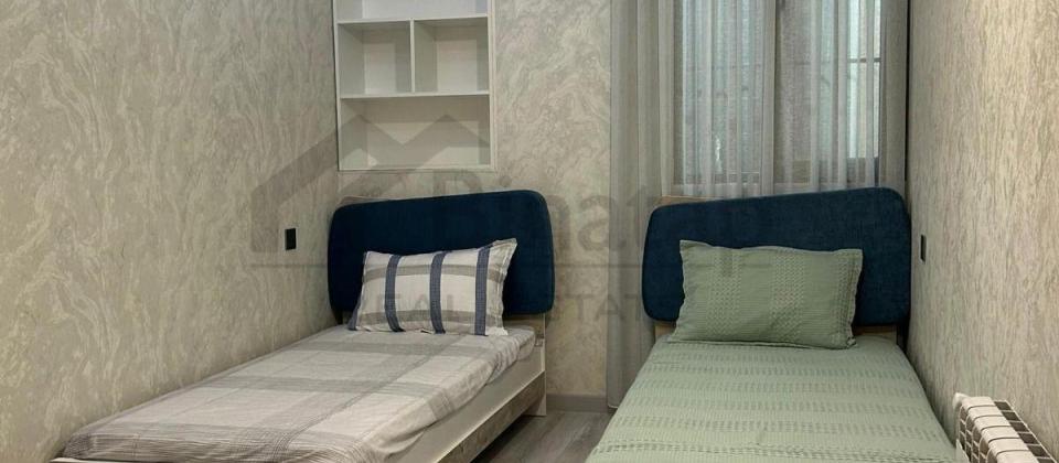 Kirayə verilir 3 otaqlı yeni tikili 105 m², İnşaatçılar m. - 5