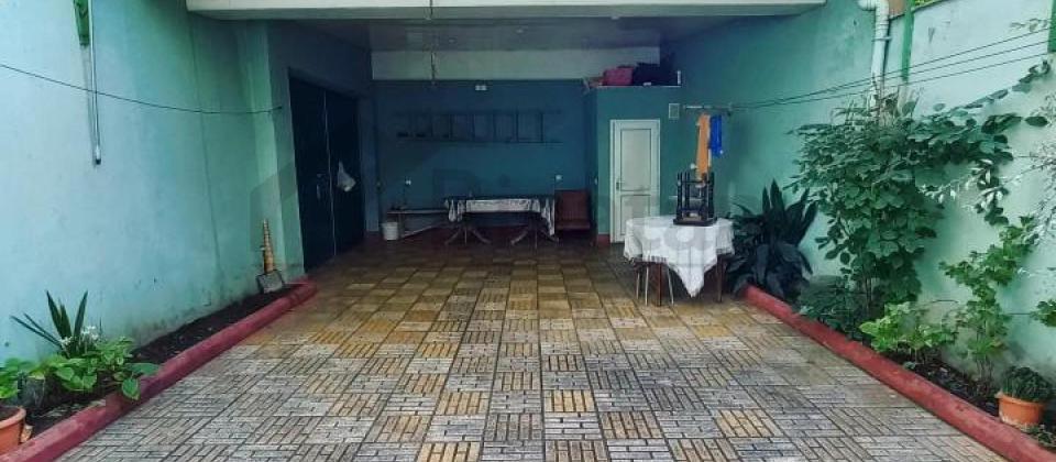 Satılır 5 otaqlı həyət evi/bağ evi 280 m², Azadlıq Prospekti m. - 7