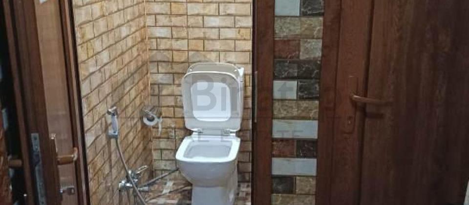 Elmler Akademiyasi m/s yaninda obyekt (restoran - pub) satilir/93 kv.m. - 15