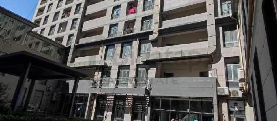 Amerika Sefirliyinin yani, 28 May m/s yaxin 2 otaqli menzil satilir/75 kv.m. - 4