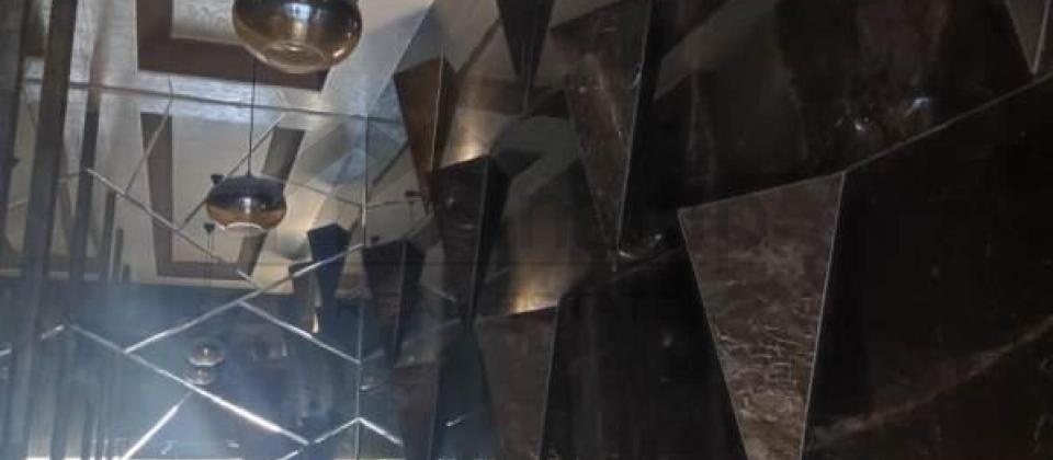 Amerika Sefirliyinin yani, 28 May m/s yaxin 2 otaqli menzil satilir/75 kv.m. - 6