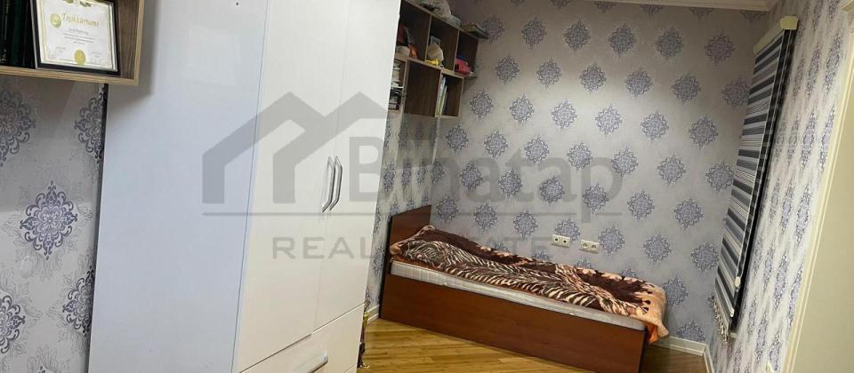 Satılır 7 otaqlı həyət evi/bağ evi 330 m², M.Ə.Rəsulzadə q. - 8