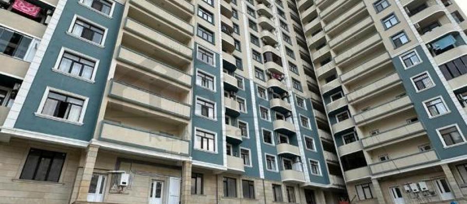 1№li Asan xidmet, Ege Hospital ve Tibb Universitetine yaxin 4 otaqli menzil satilir/164 kv.m.