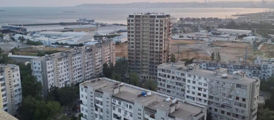Satılır  1 otaqlı yeni tikili  78.2 m², Əhmədlı q. - 12