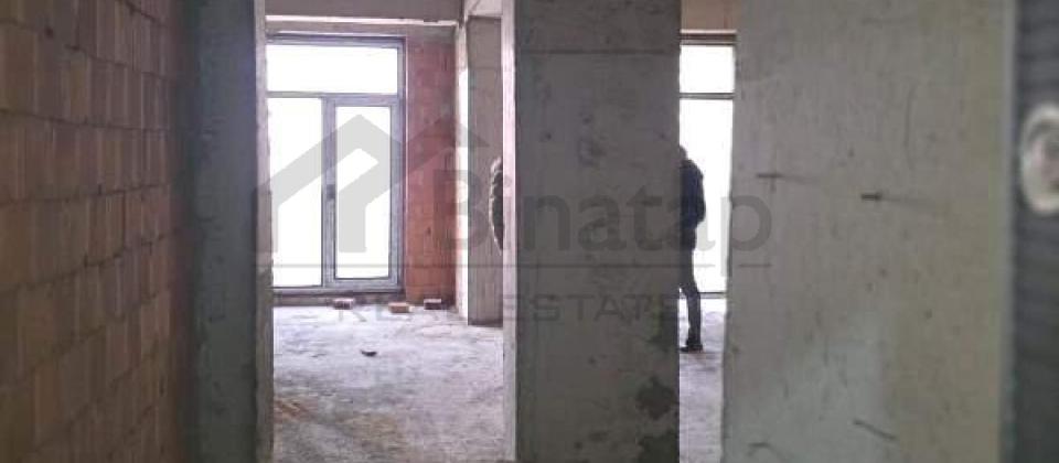 Qish parki, Nizami ve 28 May m/s yaxin 3 otaqli menzil satilir/107 kv.m. - 6