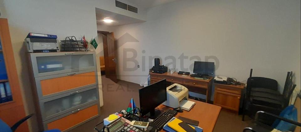 plazada ofislərin icarəsi