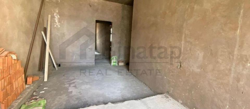 Tehsil Nazirliyi ve Heyder Eliyev merkezinin yaninda 4 otaqli menzil satilir/185 kv.m. - 5