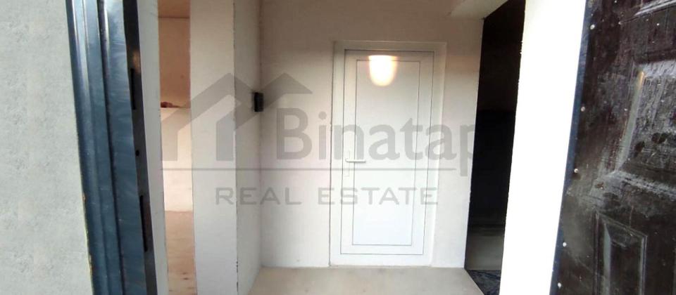 Yeni Yasamal,Zefir Mall, Kristal binalarının yanı - 2