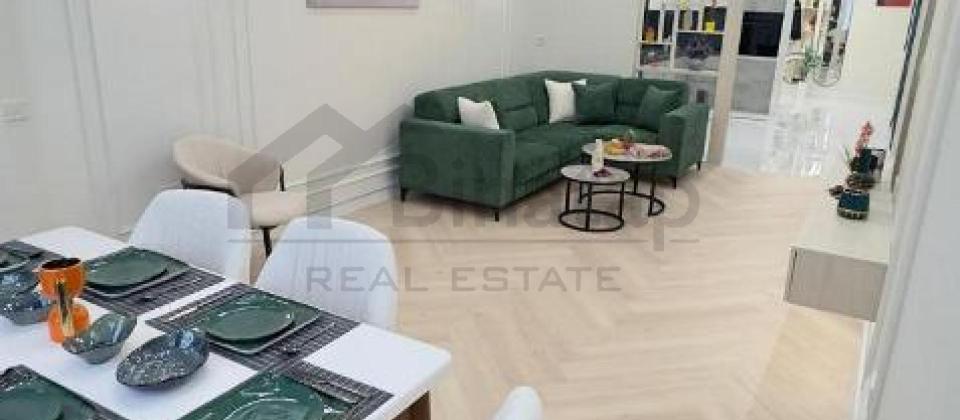 Olimpik Star ve Niaqara restoraninin yaninda 3 otaqli menzil satilir/91 kv.m.