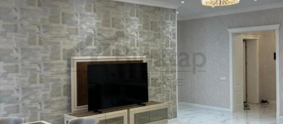 Grand Hayat Residence'de 3 otaqli menzil satilir/148 kv.m., Tbilis prospekti - 4