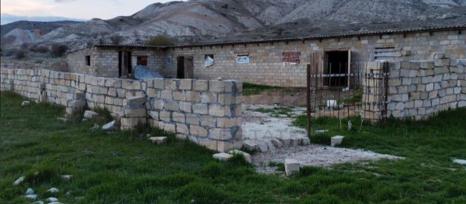 mereze kendinde ferma satilir