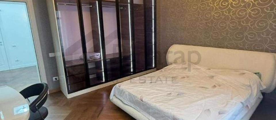 Nerimanov heykelinin yaninda 3 otaqli menzil satilir/145 kv.m. - 7