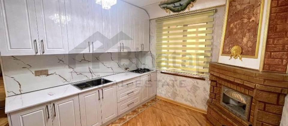 Ataturk parki ve Ayna Sultanova heykelinin yaninda 2 otaqli menzil satilir/61 kv.m. - 6