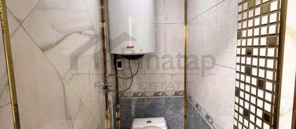 Ataturk parki ve Ayna Sultanova heykelinin yaninda 2 otaqli menzil satilir/61 kv.m. - 13