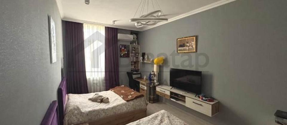 Nizami m/s yaninda 3 otaqli menzil satilir/98 kv.m. - 3