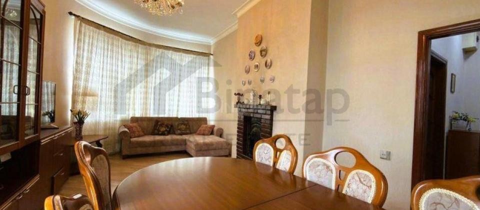 Heyder Eliyev prospekti, Ressamliq Akdemiyasina yaxin 3 otaqli menzil satilir/62 kv.m. - 2