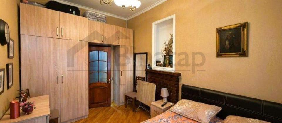 Heyder Eliyev prospekti, Ressamliq Akdemiyasina yaxin 3 otaqli menzil satilir/62 kv.m. - 5