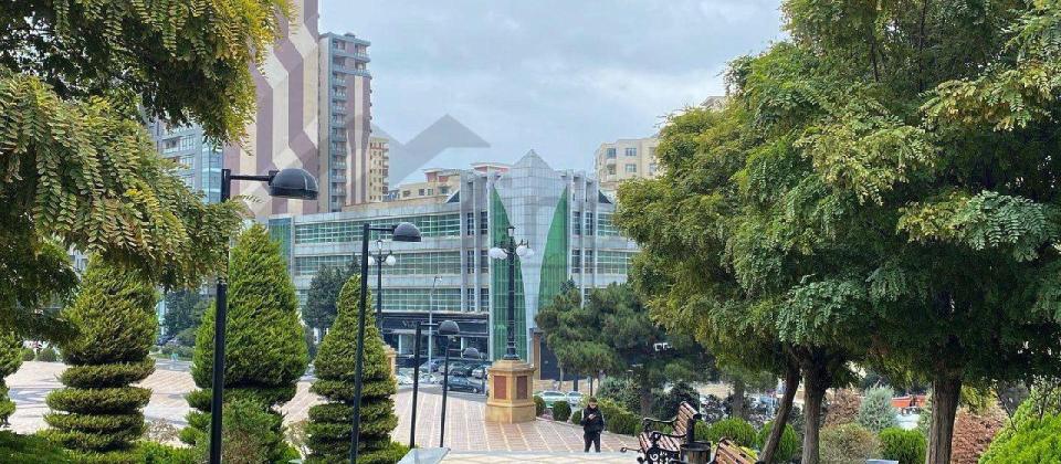 Satılır 4 otaqlı yeni tikili 162 m², Elmlər Akademiyası m.