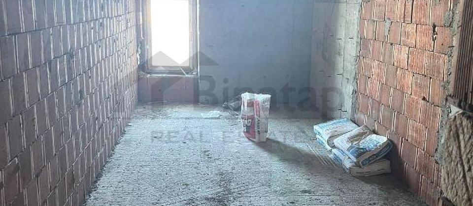 Moskva prospekti, 20 Yanvar ve Avtovagzal m/s yaxin 3 otaqli menzil satilir/133 kv.m. - 8