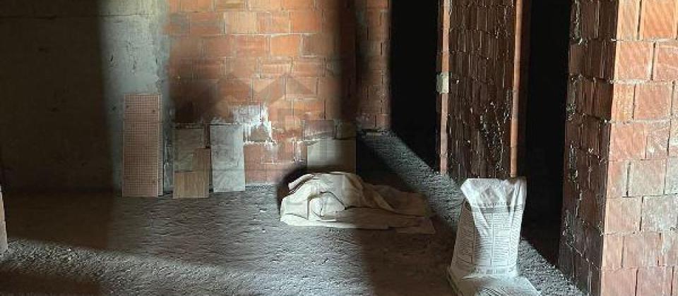 Moskva prospekti, 20 Yanvar ve Avtovagzal m/s yaxin 3 otaqli menzil satilir/133 kv.m. - 12