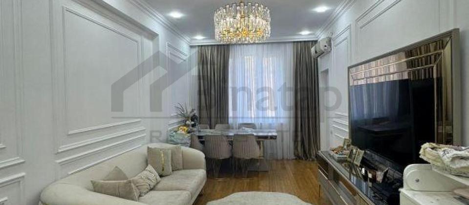 Badamdar qesebesi, Bazarstore marketin yaninda 2 otaqli menzil satilir/70 kv.m.