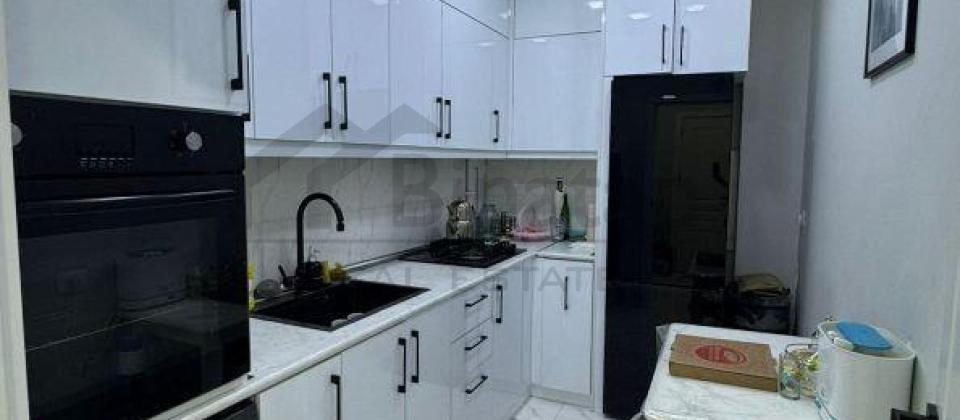 Badamdar qesebesi, Bazarstore marketin yaninda 2 otaqli menzil satilir/70 kv.m. - 10