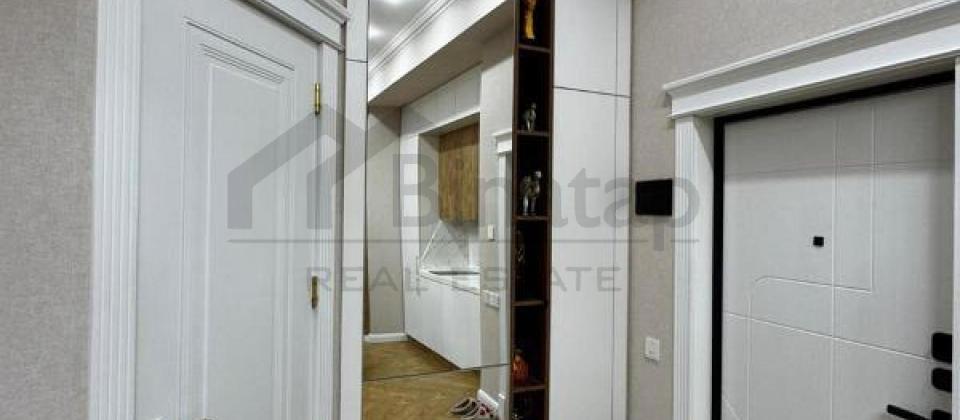 Baku Modern mektebinin yani, Nerimanov m/s yaxin 2 otaqli menzil satilir/45 kv.m. - 13