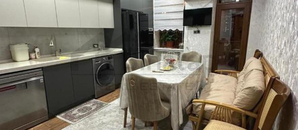 Nerimanov m/s ve Metropark t/m yaninda 3 otaqli menzil satilir/162 kv.m. - 5