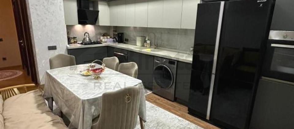 Nerimanov m/s ve Metropark t/m yaninda 3 otaqli menzil satilir/162 kv.m. - 6