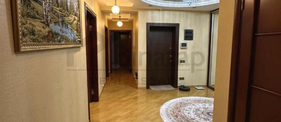 Nerimanov m/s ve Metropark t/m yaninda 3 otaqli menzil satilir/162 kv.m. - 8