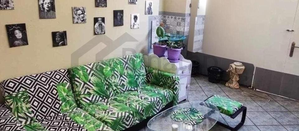 Masazirda 4 otaqli heyet evi satilir