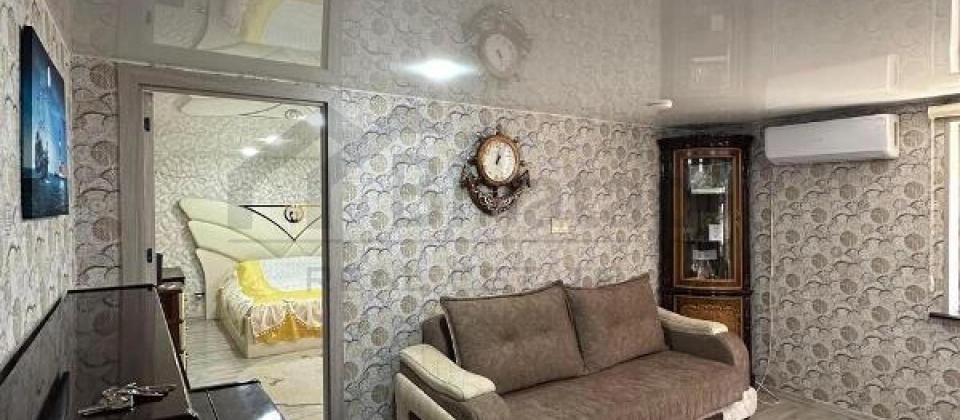 Vorovskide 8 otaqli villa - heyet evi satilir/310 kv.m., 6ci mkrn - 5