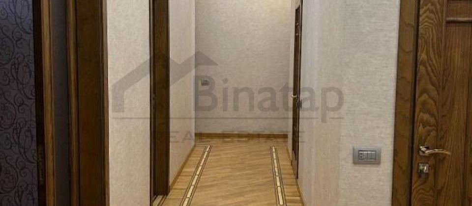 Tibb Universiteti ve Nesimi bazarina yaxin 3 otaqli menzil satilir/135 kv.m. - 11