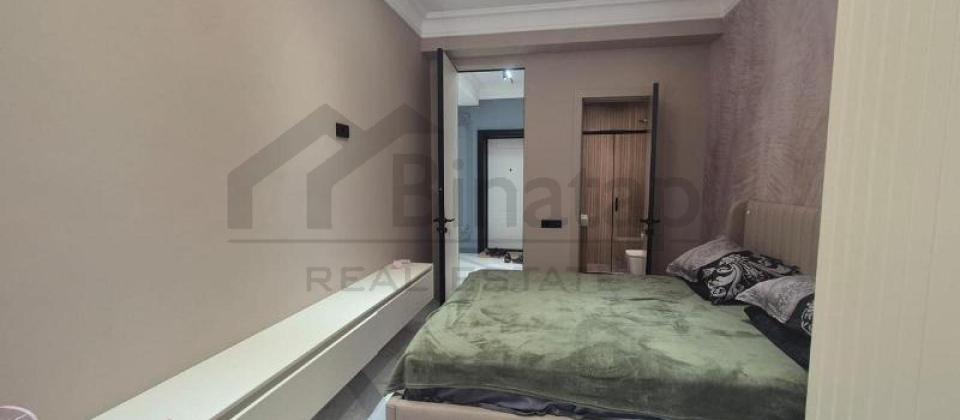 Abu Arena ve Odlar Yurdu Universitetinin yaninda 3 otaqli menzil satilir/131 kv.m. - 7