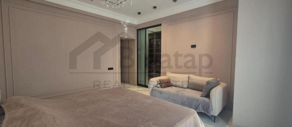 Abu Arena ve Odlar Yurdu Universitetinin yaninda 3 otaqli menzil satilir/131 kv.m. - 8