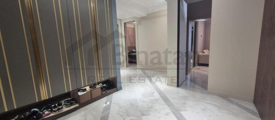 Abu Arena ve Odlar Yurdu Universitetinin yaninda 3 otaqli menzil satilir/131 kv.m. - 11