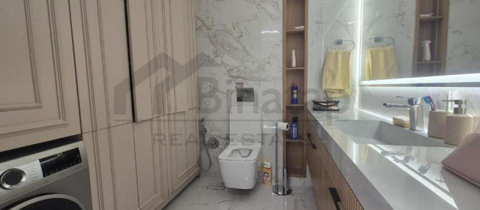 Abu Arena ve Odlar Yurdu Universitetinin yaninda 3 otaqli menzil satilir/131 kv.m. - 13