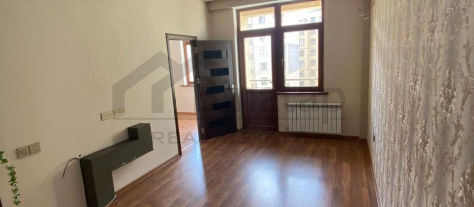 Masazır qəsəbəsində təmirli bina evi satılır - 5