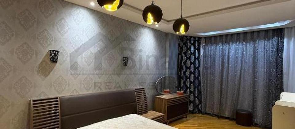 Yashil Ada ushaq bagchasinin yani, 8 Noyabr m/s yaxin 3 otaqli menzil satilir/135 kv.m. - 5