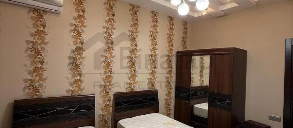 Yashil Ada ushaq bagchasinin yani, 8 Noyabr m/s yaxin 3 otaqli menzil satilir/135 kv.m. - 9