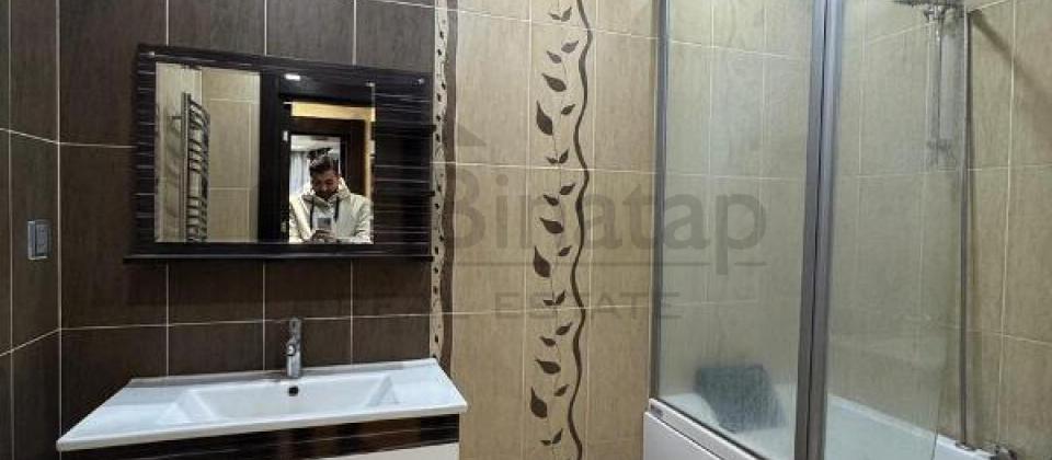 Yashil Ada ushaq bagchasinin yani, 8 Noyabr m/s yaxin 3 otaqli menzil satilir/135 kv.m. - 13