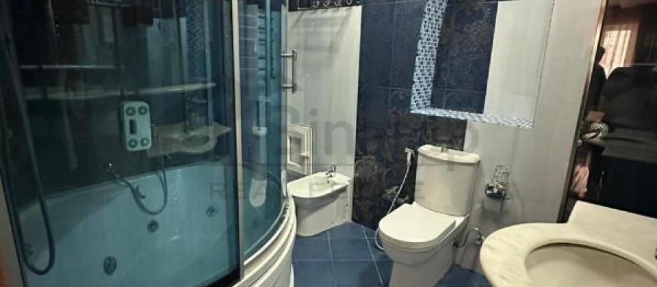 Olimpik Star ve Niaqara restoraninin yaninda 4 otaqli menzil satilir/200 kv.m. - 15