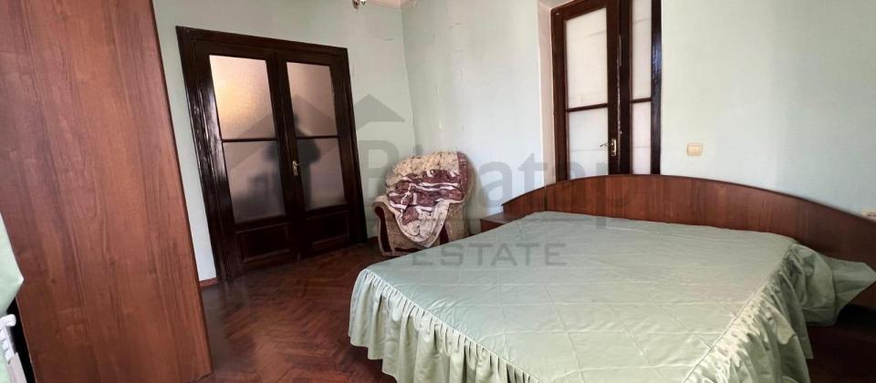 Rusiya ve Turkiye Sefirliklerine yaxin 3 otaqli menzil satilir/95 kv.m. - 5